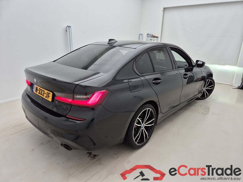 BMW 3-serie 330e eDrive Edition #2