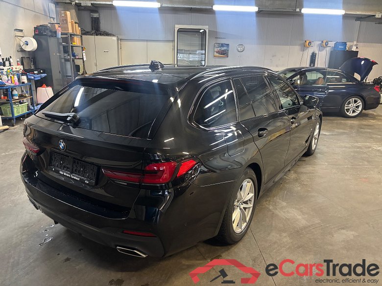 BMW 520d Touring M-Sport Aut. LED-Xenon LCC-Pro Ambient Navi-Pro Sport-Leather KeylessGo Camera Klima PDC ... #3