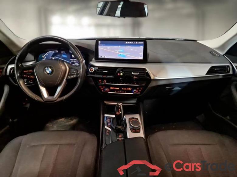 BMW SERIE 5 / 2020 / 5P / STATION WAGON 530E BUSINESS AUTO TOURING #3