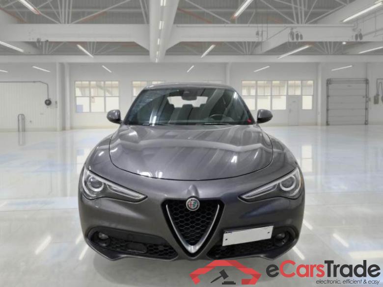 ALFA ROMEO STELVIO / 2017 / 5P / SUV 2.2 TD 190 CV SUPER BUSINESS AT8 Q4 #6