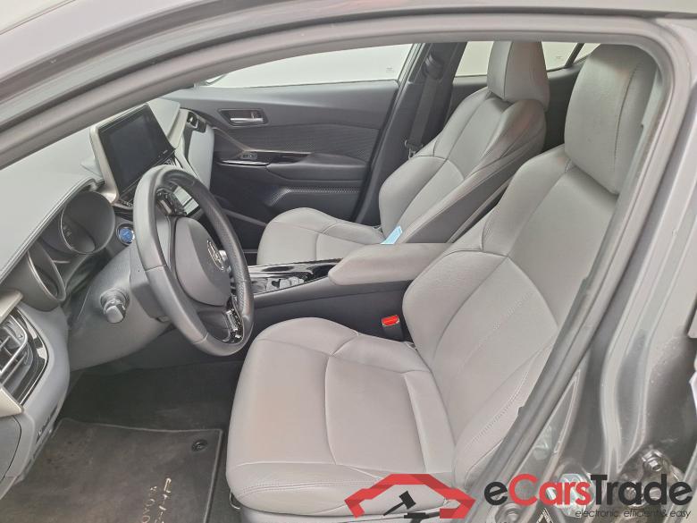 Toyota, C-HR '16, Toyota C-HR 1.8 VVT i-Hybrid C-Lub Aut. 5d #3