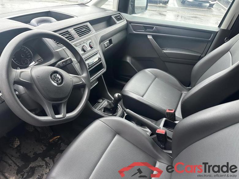 VOLKSWAGEN Caddy Van Caddy Delivery van Wheelbase: 2681 mm Engine: 1,2 l TSI EU6 BlueMotion Technology 62 kW Gearbox: 5-gear manual gearbox #4
