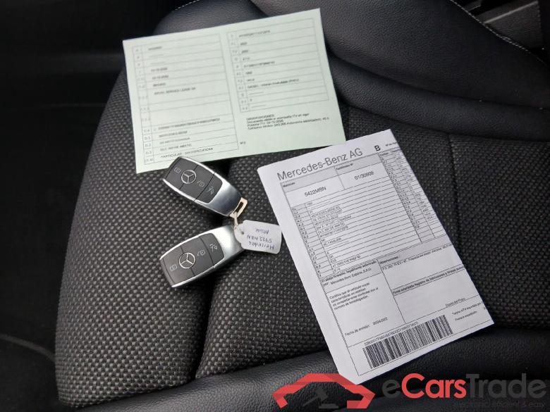 MERCEDES-BENZ Clase GLC / 2019 / 5P / todoterreno GLC 300 de 4MATIC #5