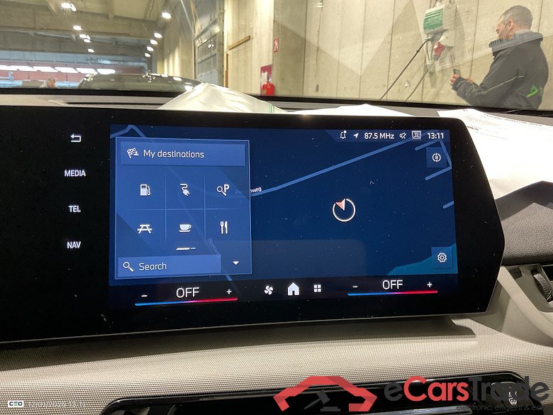 BMW X1 1.5i xDrive25e Plug-In Hybrid Aut. LED LC-Pro Navi Sport-Seats Harman/Kardon KeylessGo Camera Klima PDC ... #6