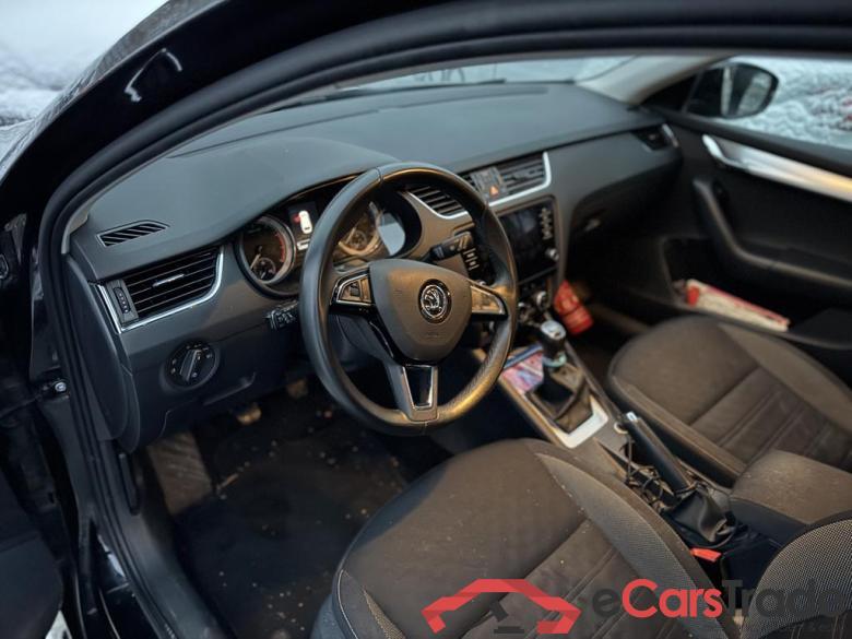 SKODA Octavia Combi Octavia Combi Ambition 1,0 TSI 85 kW 6-speed mech. #3