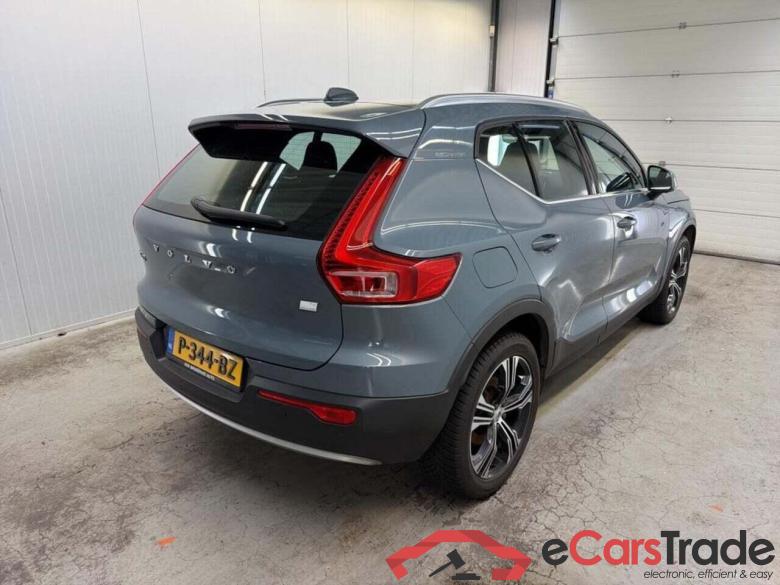 VOLVO XC40 1.5 T4 Rech InscrExp #2