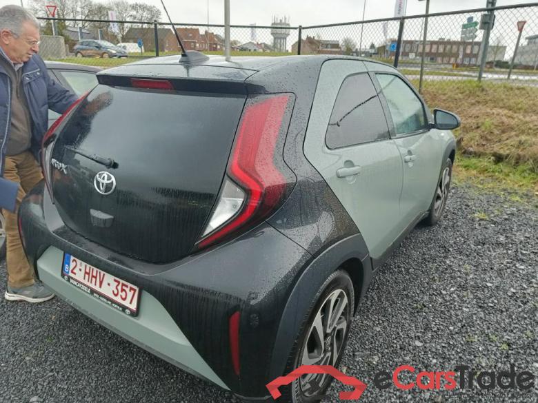 TOYOTA Aygo X Aygo X 1.0i VVT-i X pulse Air CVT #4