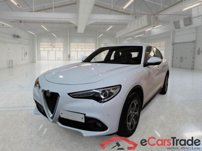 ALFA ROMEO STELVIO / 2017 / 5P / SUV 2.2 TD 190 CV SUPER BUSINESS AT8 Q4 #1