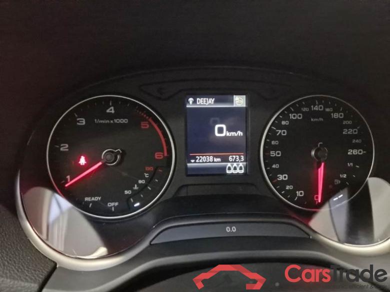 AUDI Q2 / 2020 / 5P / SUV 2.0 30 TDI BUSINESS #4