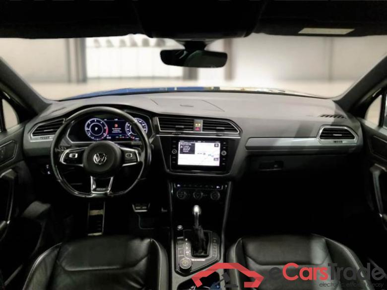 VOLKSWAGEN TIGUAN / 2016 / 5P / SUV 2.0 TDI SCR 140KW EXECUTIVE BMT 4MOT DSG #3