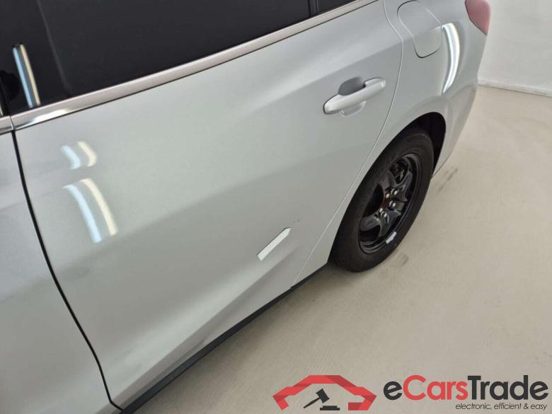 FORD FOCUS 1.0 ECOBOOST MHEV TITANIUM DES #6