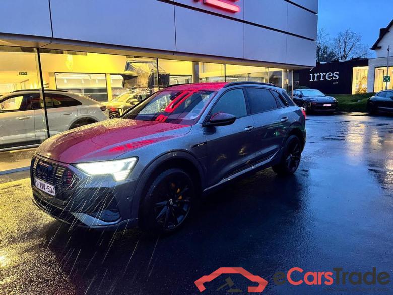AUDI e-tron Audi e-tron  S line 55 quattro 300,00 kW #1