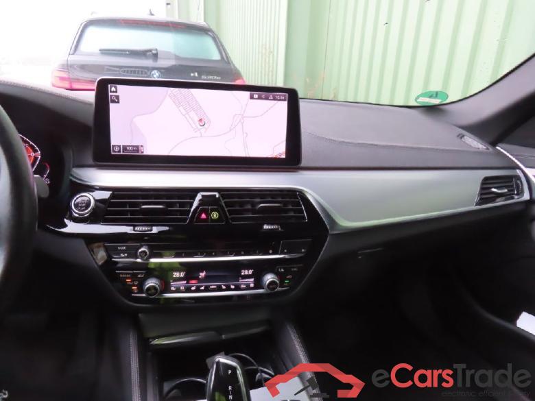 Baureihe 5 Touring 520 d xDrive Luxury Line 2.0 140KW AT8 E6d #3