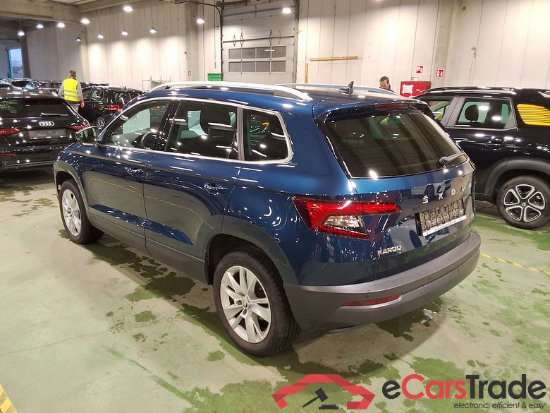 SKODA KAROQ DIESEL 1.6 CR TDi SCR Style DSG #2