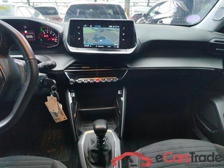 Peugeot 2008 1.2 PureTech Navi Klima PDC ... #6
