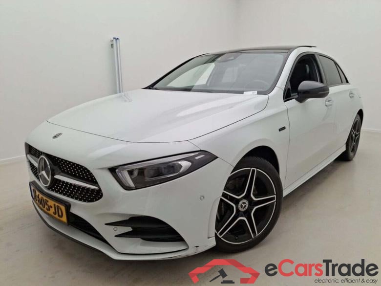 MERCEDES-BENZ A-klasse 250 e Bns Sol. AMG