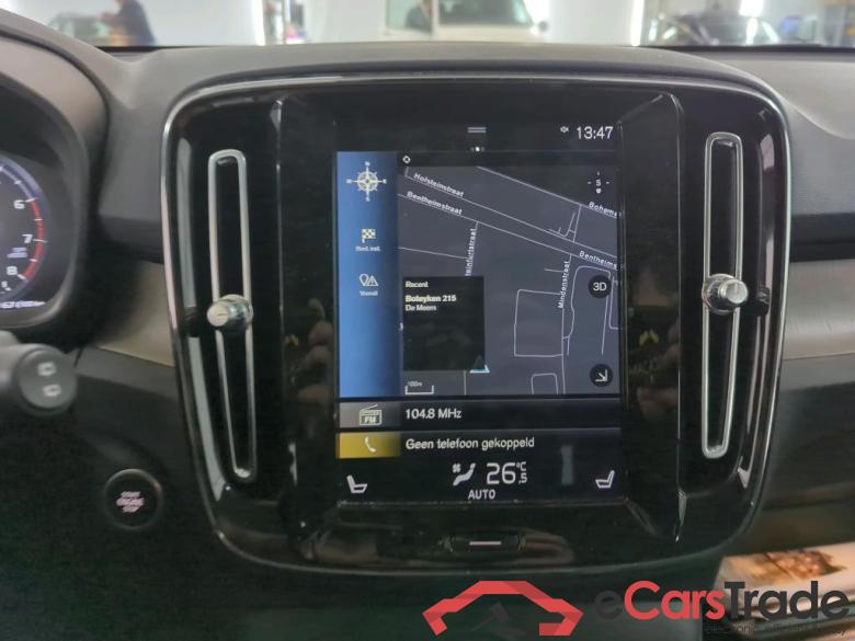 VOLVO XC40 120 kW #3