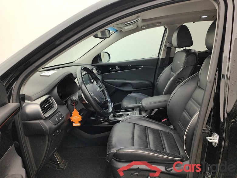 KIA SORENTO DIESEL - 2018 2.2 CRDi 200 AWD GT Line 7pl. ISG (EU6d) 5d #3