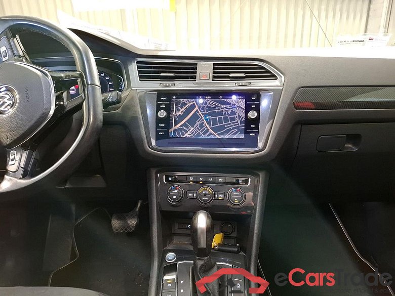 Volkswagen Tiguan Allspace 2.0 TDI Carat 7PL Aut. Pano LED-Matrix Virtual Navi 1/2 Alcantara KeylessGo Сamera Klima PDC ... #6