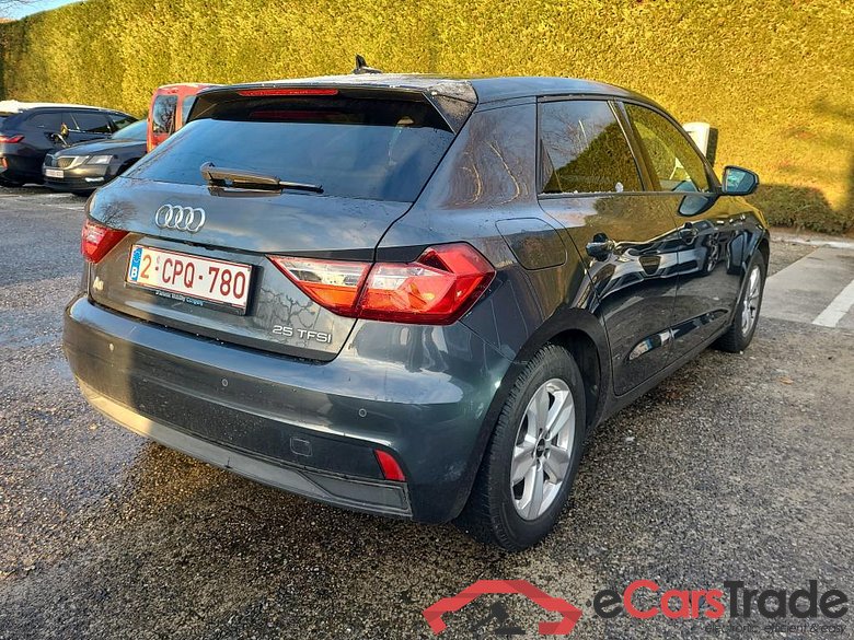Audi A1 1.0 25 TFSI Aut. Virtual Navi Klima Camera PDC ... #3