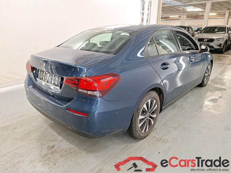 MERCEDES-BENZ CLASSE A SEDAN DIESEL (V177) A 180 d Business Solution #4