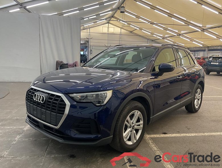 AUDI Q3 Audi Q3 Business Edition Attraction 35 TFSI 110(150)kW(ch) S tronic #1