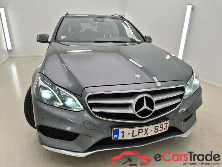 Mercedes E220 CDI BLUETEC AMG Ext. LED-Xenon Pano Navi Leather Camera Klima PDC ... #2