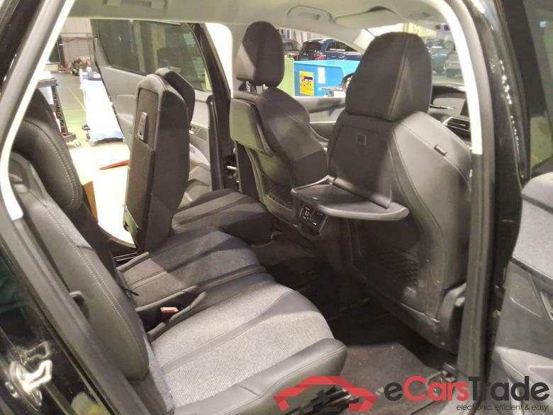 PEUGEOT 5008 - 2020 1.2 PureTech Allure #5