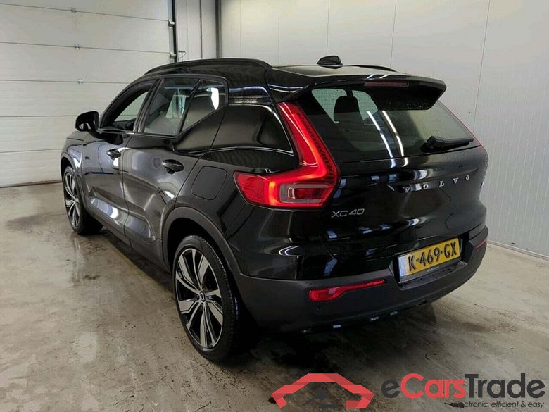 VOLVO XC40 Recharge P8 AWD RDes #6