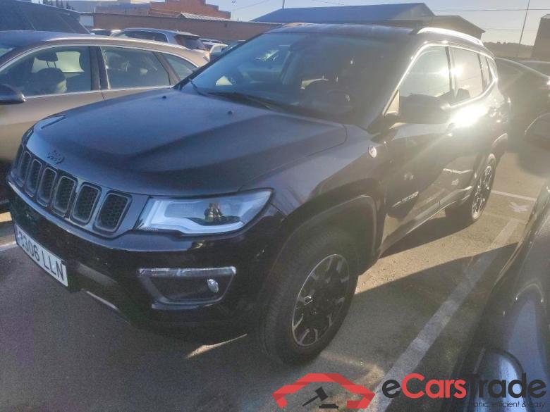JEEP Compass / 2017 / 5P / todoterreno 1.3 PHEV 177kW (240CV) Trailhawk AT AWD #1