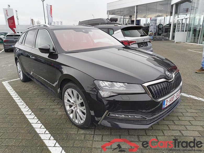 SKODA Superb Combi PHEV Superb Wagon Style 1,4 TSI iV 160 kW 6-speed automat. #2