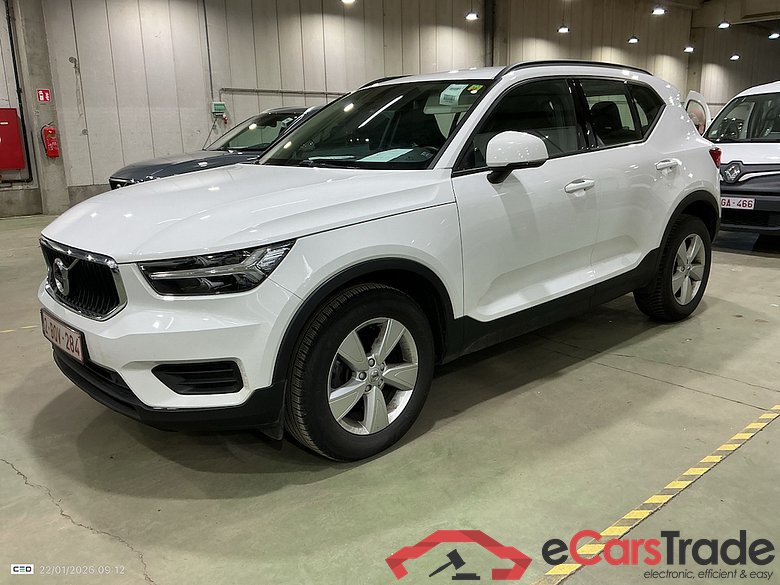 Volvo XC40 1.5 T2 LED Virtual ACC Navi KeylessGo Klima PDC ... #1