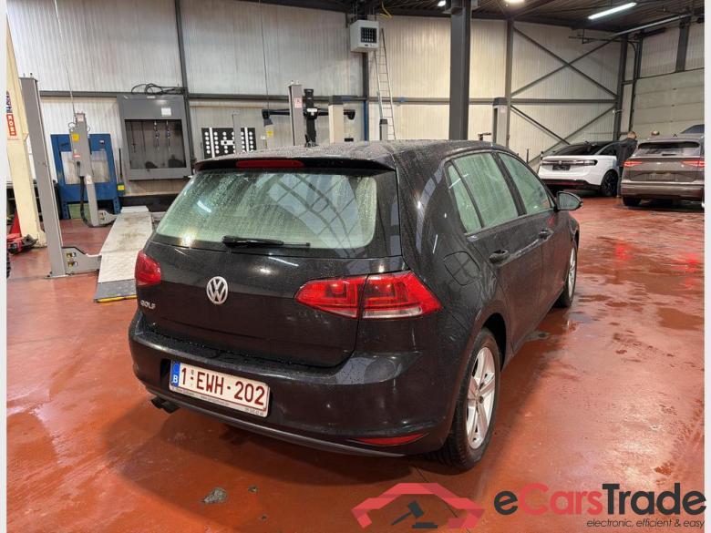 VOLKSWAGEN Golf VII Golf  Highline 1.4 TSI BlueMotion Technology 90 kW (122 ch) 6 vitesses manuel #2