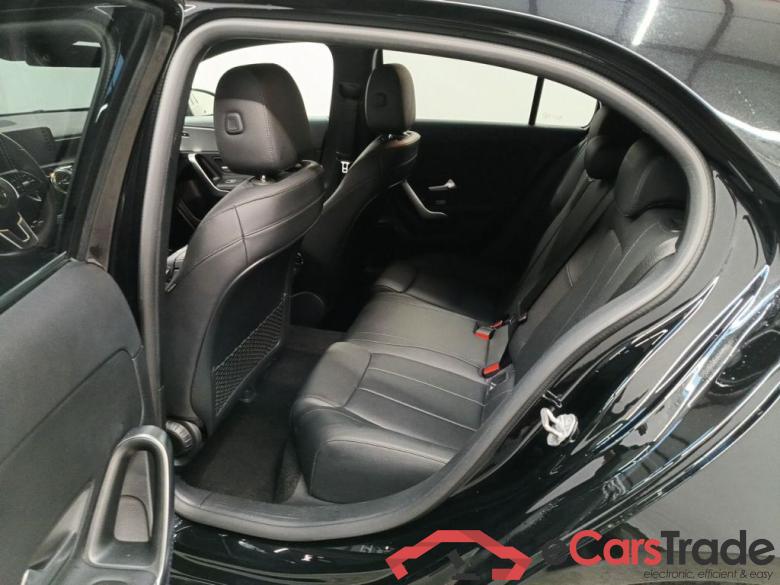 Mercedes-Benz A-Klasse A 180 d DCT Business Solution 5d #4