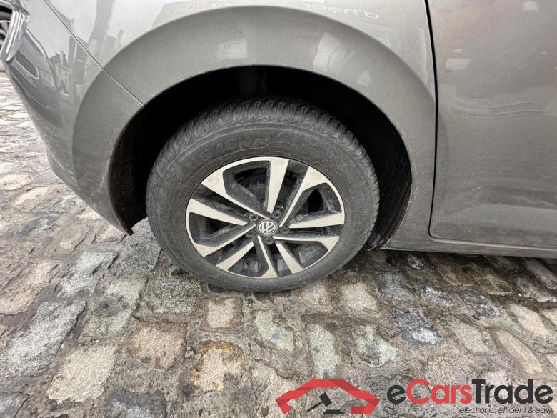 VOLKSWAGEN Polo Polo UNITED 1.0 59 kW (80 ch) 5 vitesses manuel #3