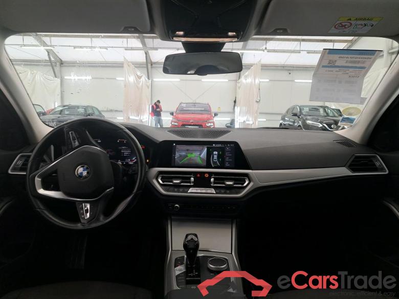 BMW Série 3 Berline / 2018 / 4P / Berline 318d 150ch Business Design BVA8 #5