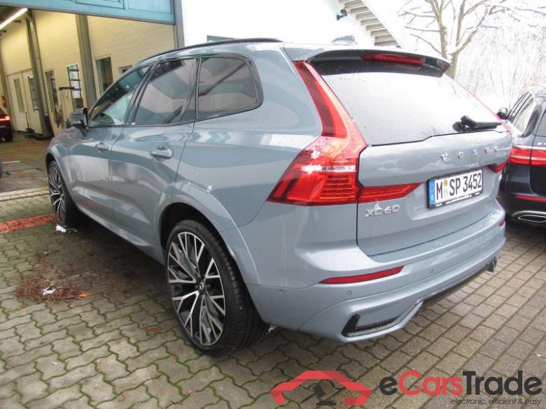 Volvo XC60 (03.2017->) DE - SUV5 B5 (Benzin) 2WD EU6d, R-Design Mild-Hybrid (EURO 6d), (Facelift) 2021 #4