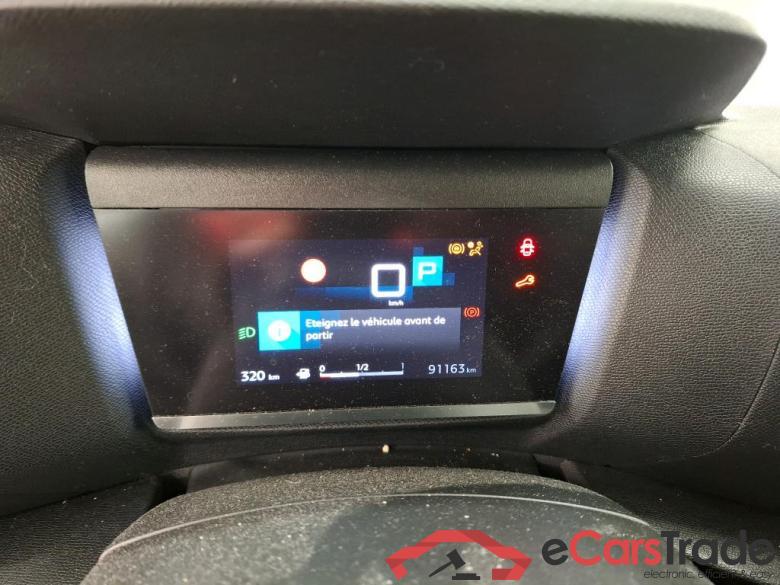 CITROEN C4 X / 2022 / 4P / Berline PureTech 130 S&S EAT8 Feel Pack #6