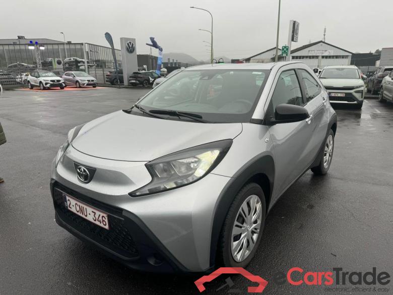 TOYOTA Aygo X Aygo X 1.0i VVT-i X play CVT #1