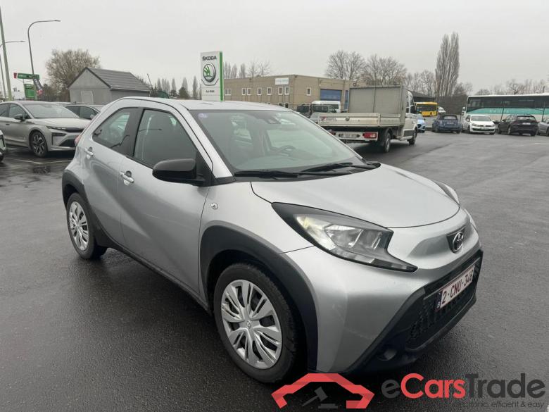 TOYOTA Aygo X Aygo X 1.0i VVT-i X play CVT #2