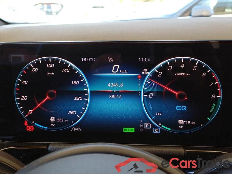 MERCEDES-BENZ GLA / 2020 / 5P / CROSSOVER GLA 250 AUTOMATIC EQ-POWER BUS EXTRA #4