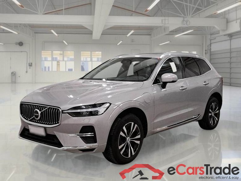 VOLVO XC60 / 2021 / 5P / SUV T6 PLUG-IN AWD AUTO RECHARGE INS. EXP