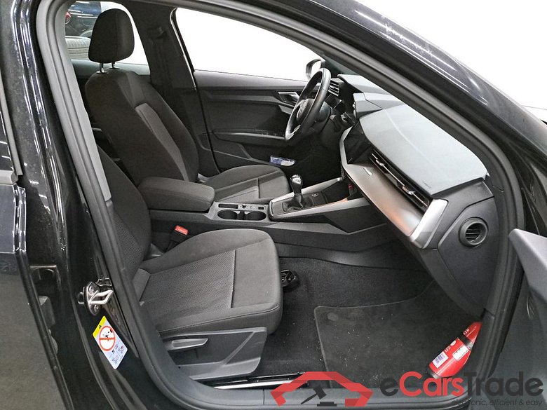 Audi A3 Limo 2.0 30 TDi LED Virtual Navi KeylessGo Klima PDC ... #5