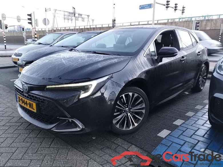 TOYOTA COROLLA Hybrid 200 Business Plus #1