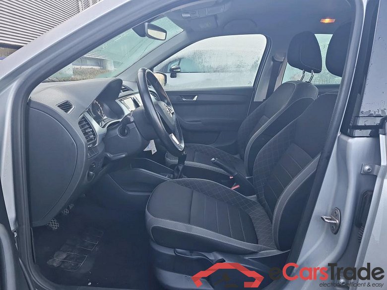 SKODA Fabia 1.0i Ambition #5