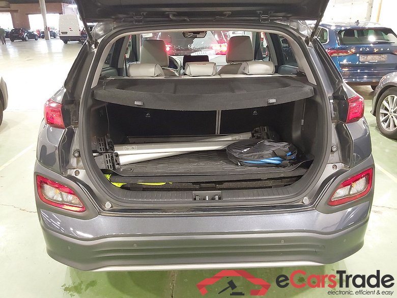 HYUNDAI KONA 64 KWH ELECTRIC SKY #3