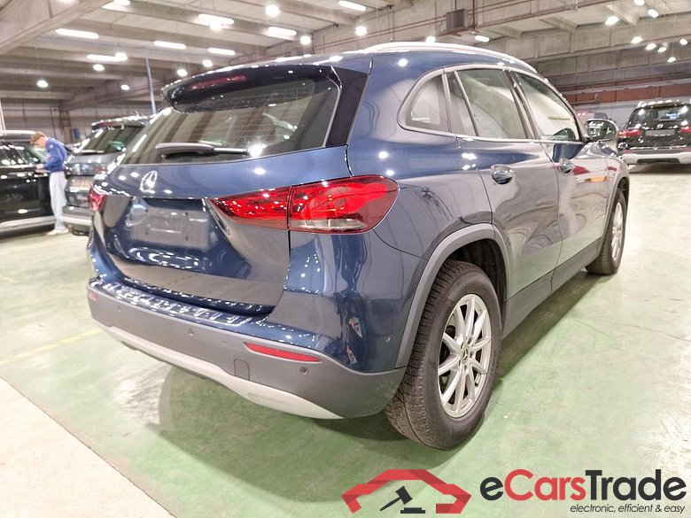 MERCEDES-BENZ GLA - Klasse 1.3 GLA 200 DCT BUSINESS SOLUTION #4