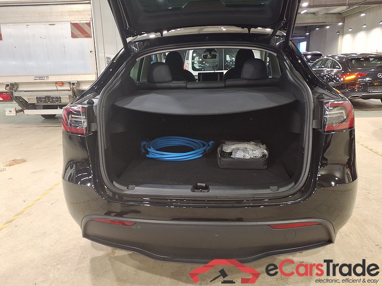 TESLA MODEL Y BEV AUTO RWD #3