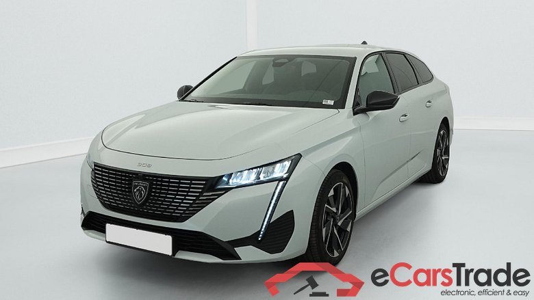 Peugeot 308 SW Hybrid 145 e-DCS6 Allure #3