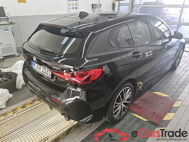 BMW 1 Limousine (F40)(2019->) DE - LimS5 120 i EU6d, M Sport (OPF)(EURO 6d), 2020 - 2024 #3